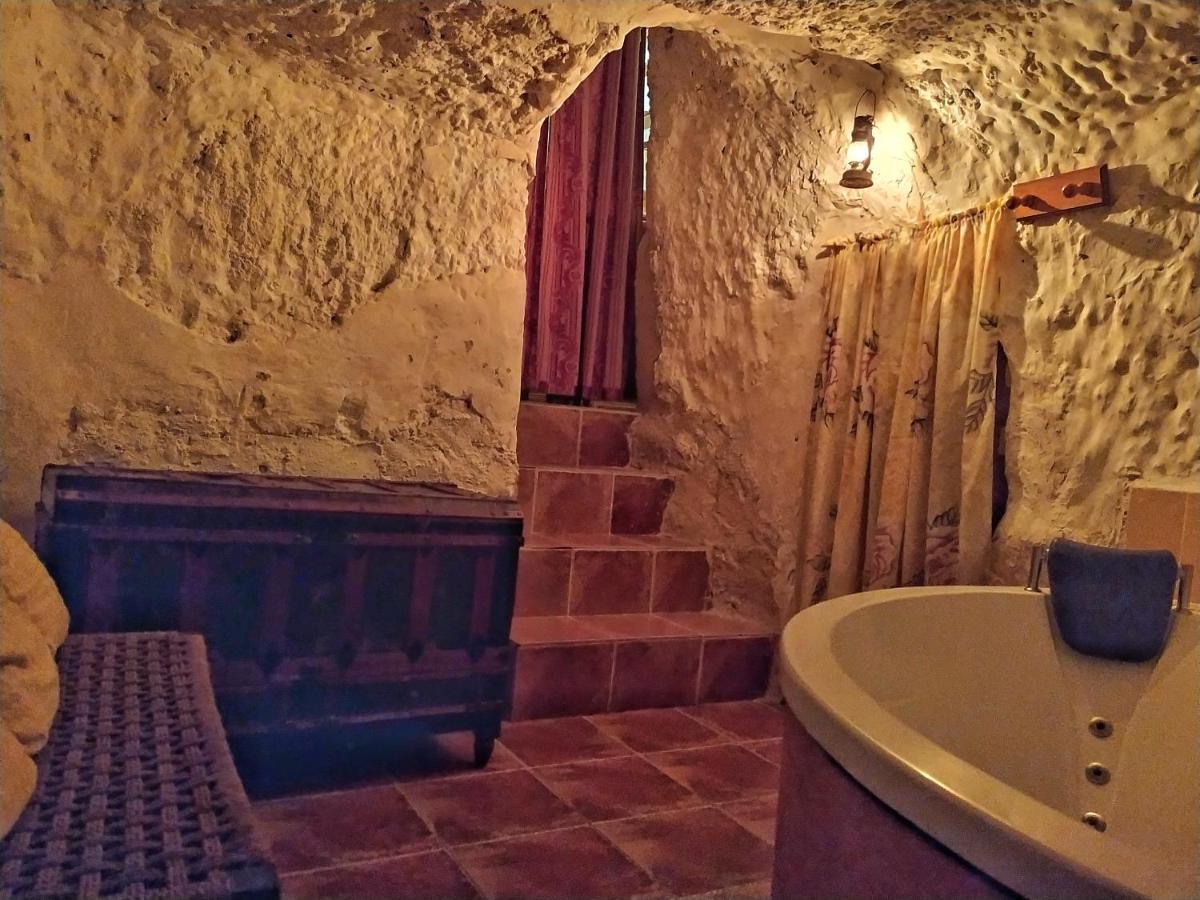 Casa Rural Con Jacuzzi Paraiso Del Jucar Alcala del Jucar Exteriör bild